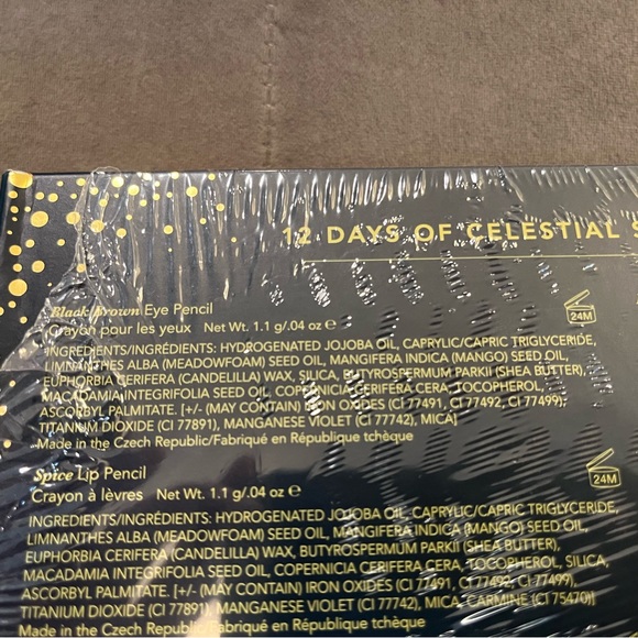 JANE IREDALE 12 DAYS OF CHRISTMAS MAKEUP - Picture 4 of 16